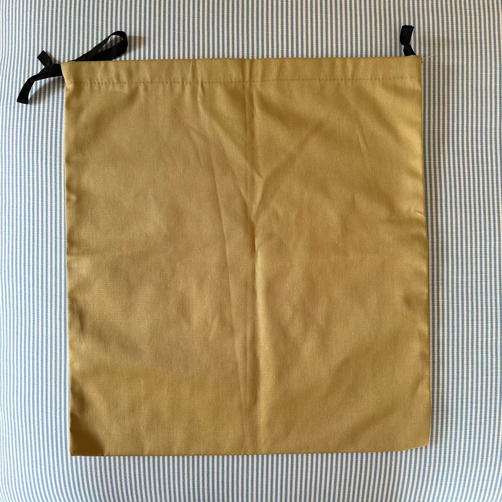 BAPE Drawstring Bag - Picture 6 of 6